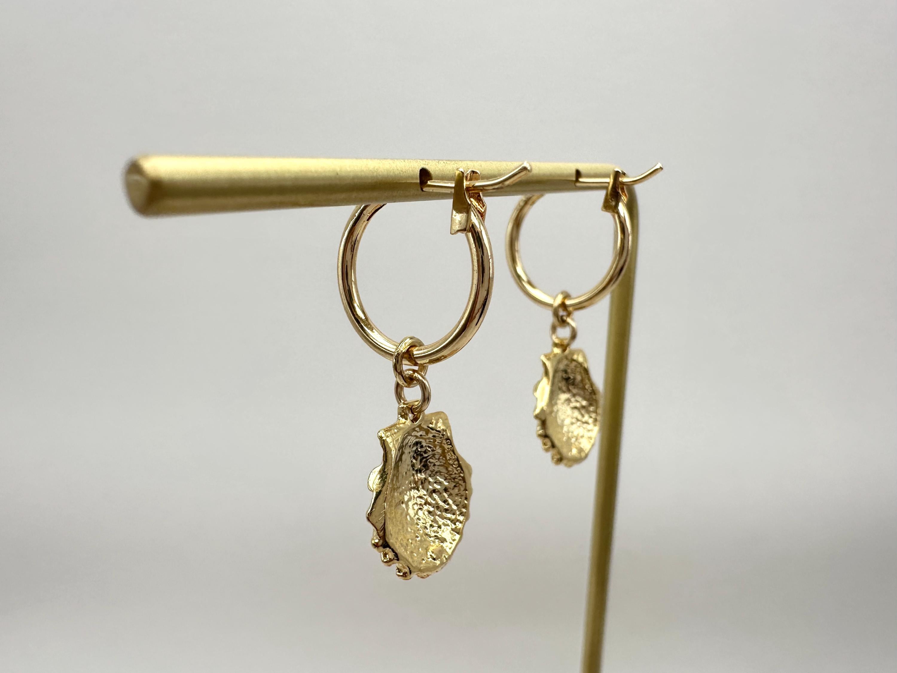 Medium Sunrise Scallop Shell Charm 18K Gold Filled Hoop Earrings