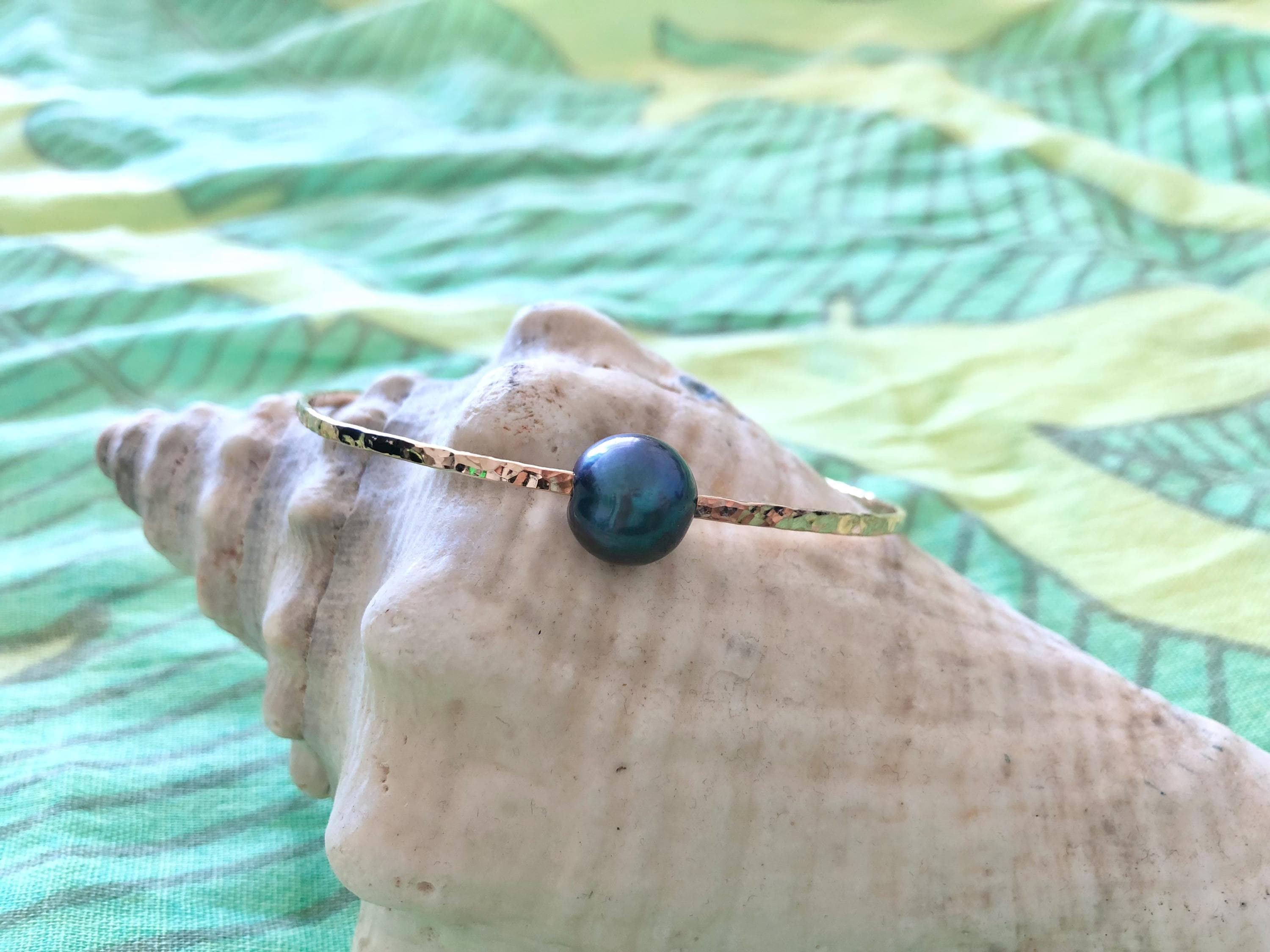 Hammered Bangle with a Single Freshwater Pearl