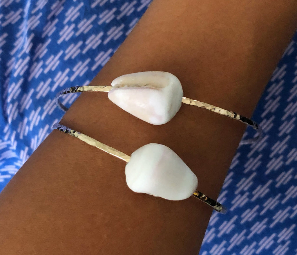 Hawaiian Cone Shell on a Sparkling Hammered Bangle