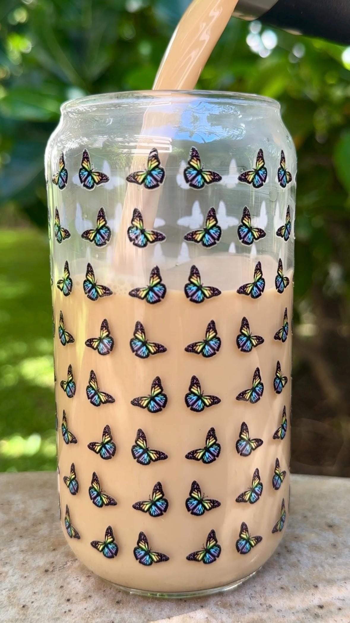 Butterfly Pattern Glass Can Shaped Drinking Tumbler (16 oz Cup)