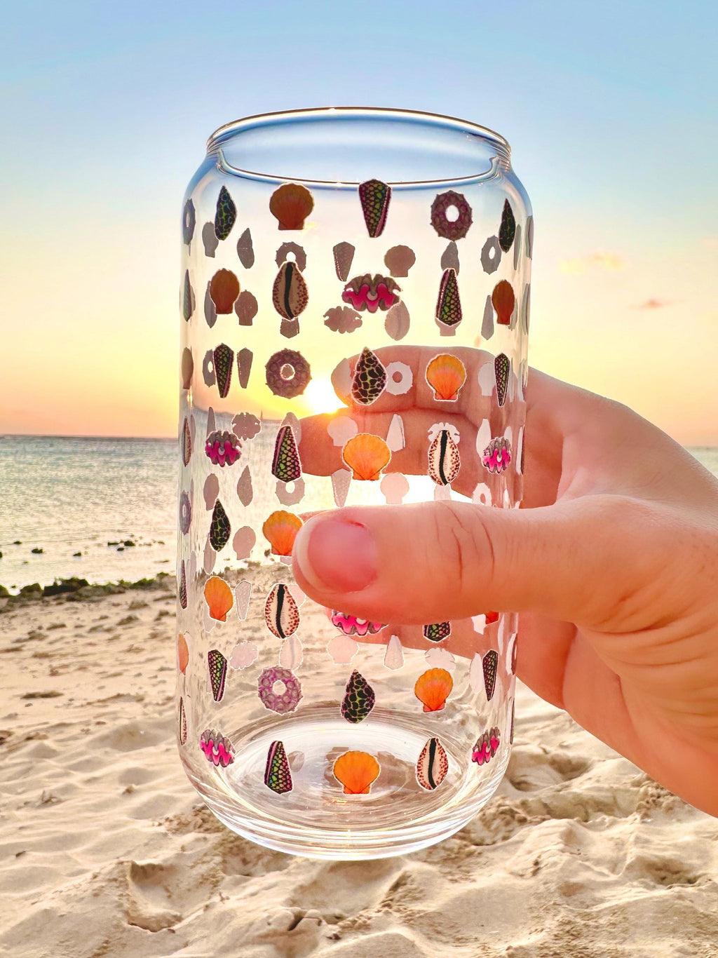 Seashell Pattern Glass Can Shaped Drinking Tumbler (16 oz Cup)